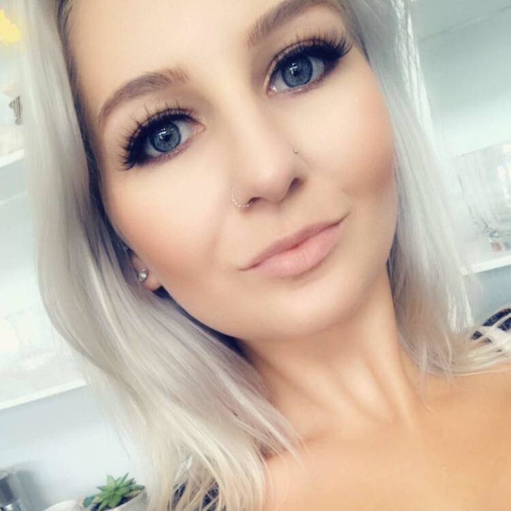 Meet your Posher, Nikki